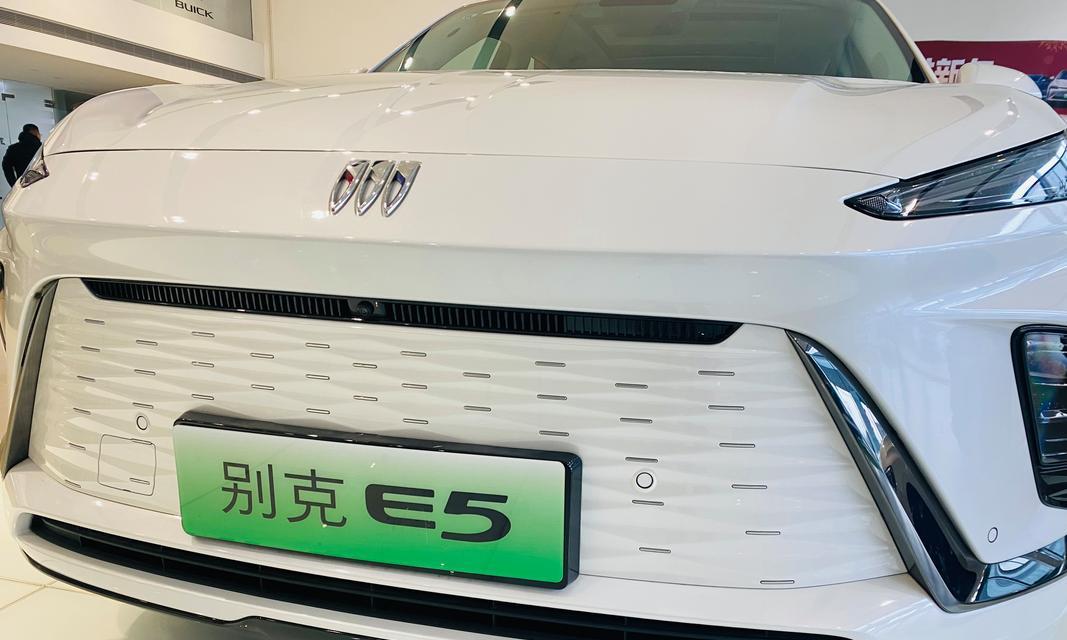 坤牌移动电源怎么样啊？性能和续航能力如何？