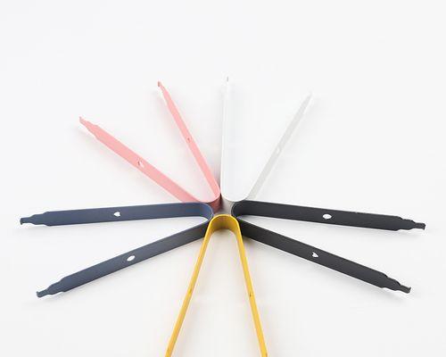 李钟意外设键盘使用了哪种轴体？