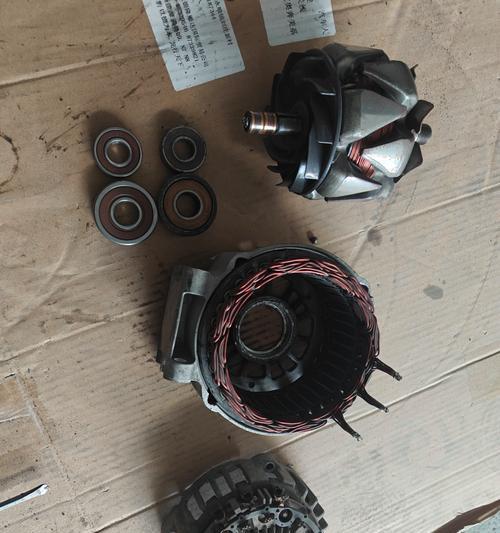 散热器安装螺丝拆卸过程中应注意什么？