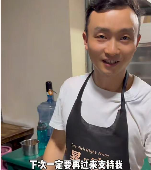 一个鸡爪10根签，美女吃四川串串花了418元，饭店曝光引网友狂喷