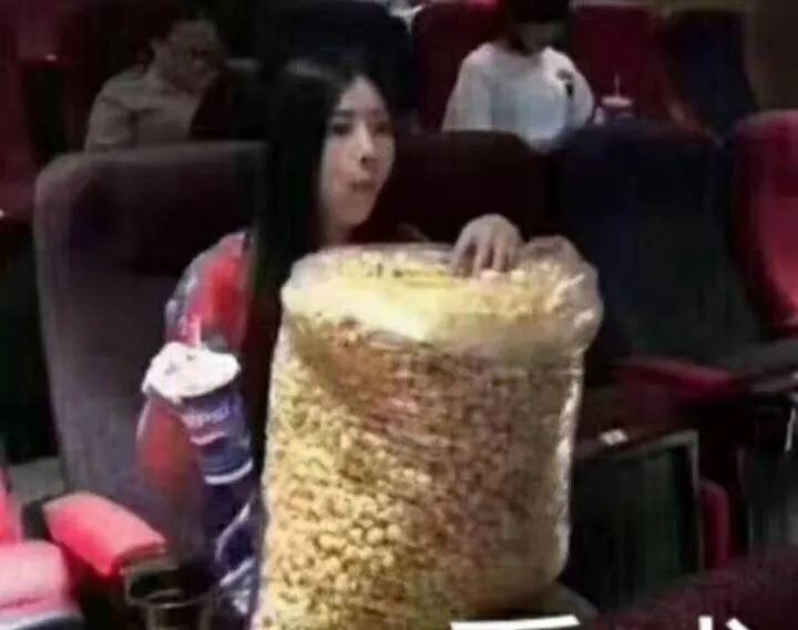 耳机+鼠标合体！这新机操作把我看呆了...
