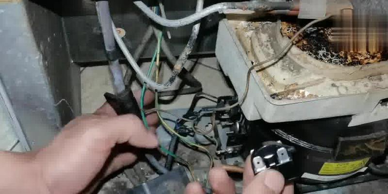 冰箱冷藏温度闪烁问题解决方法（如何解决开门冰箱冷藏温度闪烁的问题）