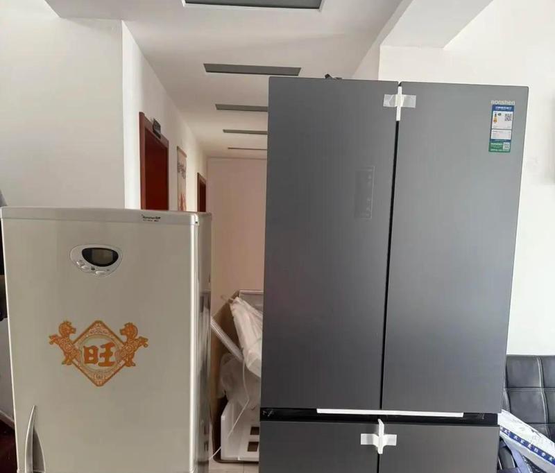 冰箱静置多久可以通电？（正确的冰箱启动时间，保障食品安全）
