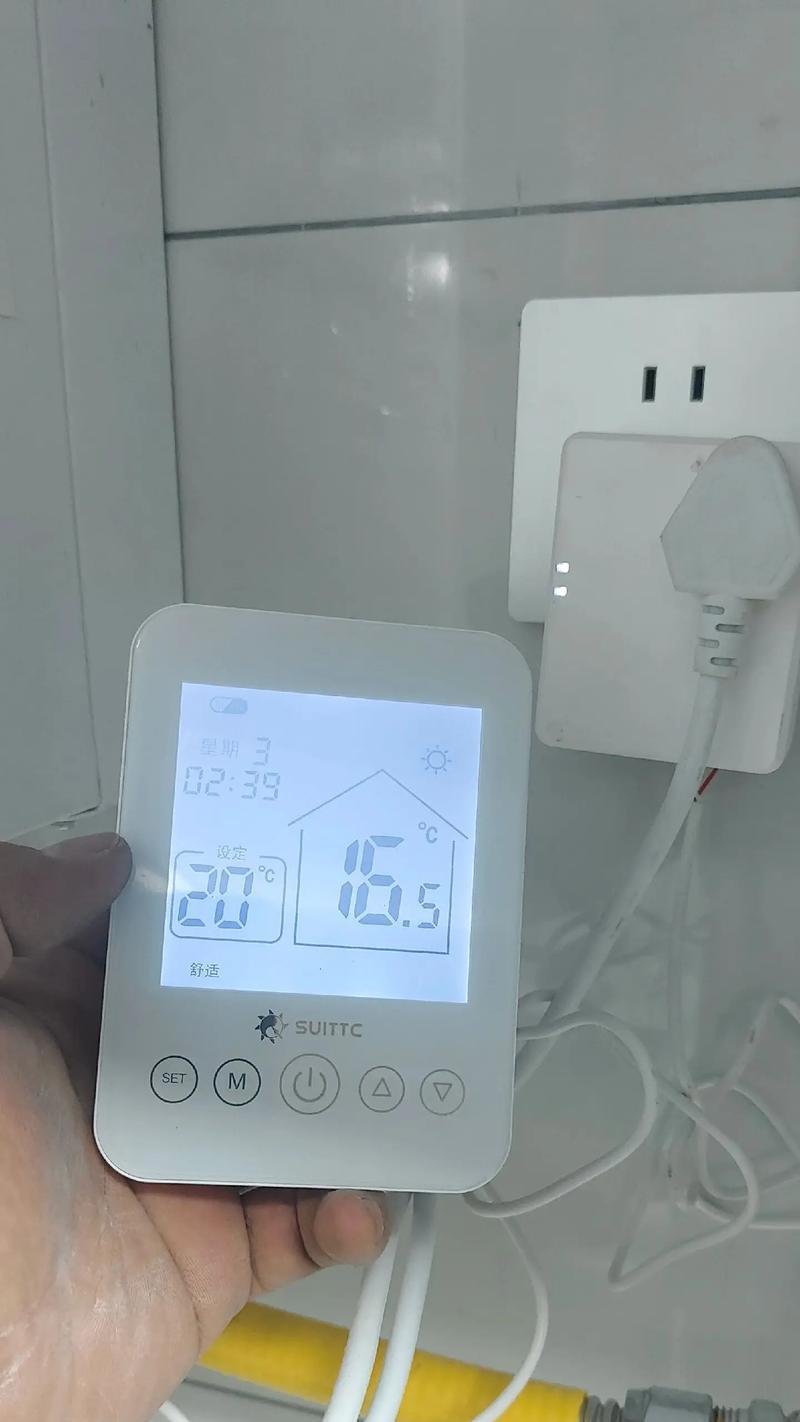 壁挂炉机器温控故障解析（深入分析壁挂炉温控问题的原因与解决方法）