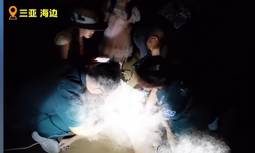 男子三亚溺亡后续，漂亮妻子崩溃大哭，女儿目睹全程，网友不同情