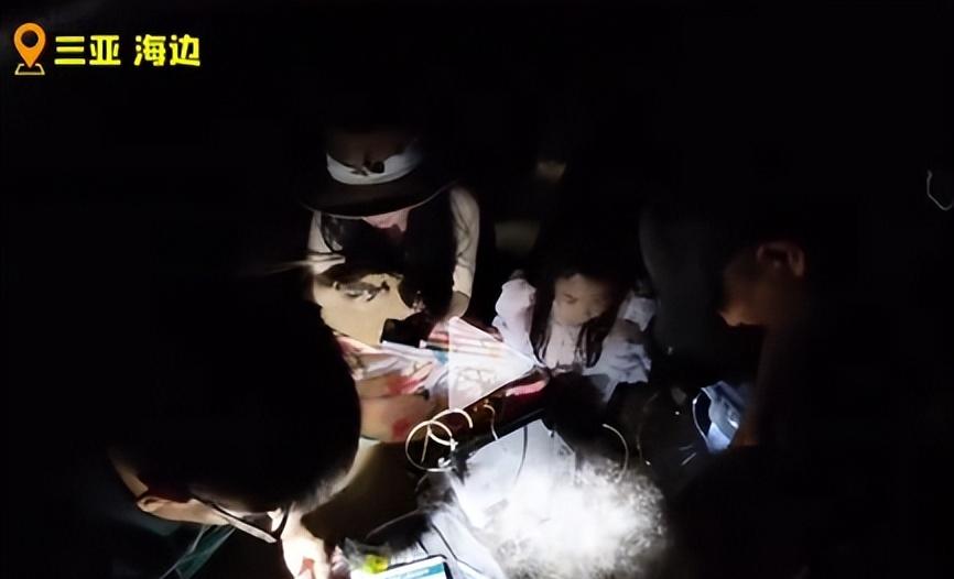 男子三亚溺亡后续，漂亮妻子崩溃大哭，女儿目睹全程，网友不同情