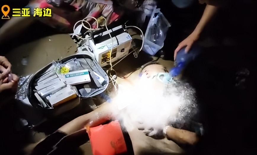 男子三亚溺亡后续，漂亮妻子崩溃大哭，女儿目睹全程，网友不同情