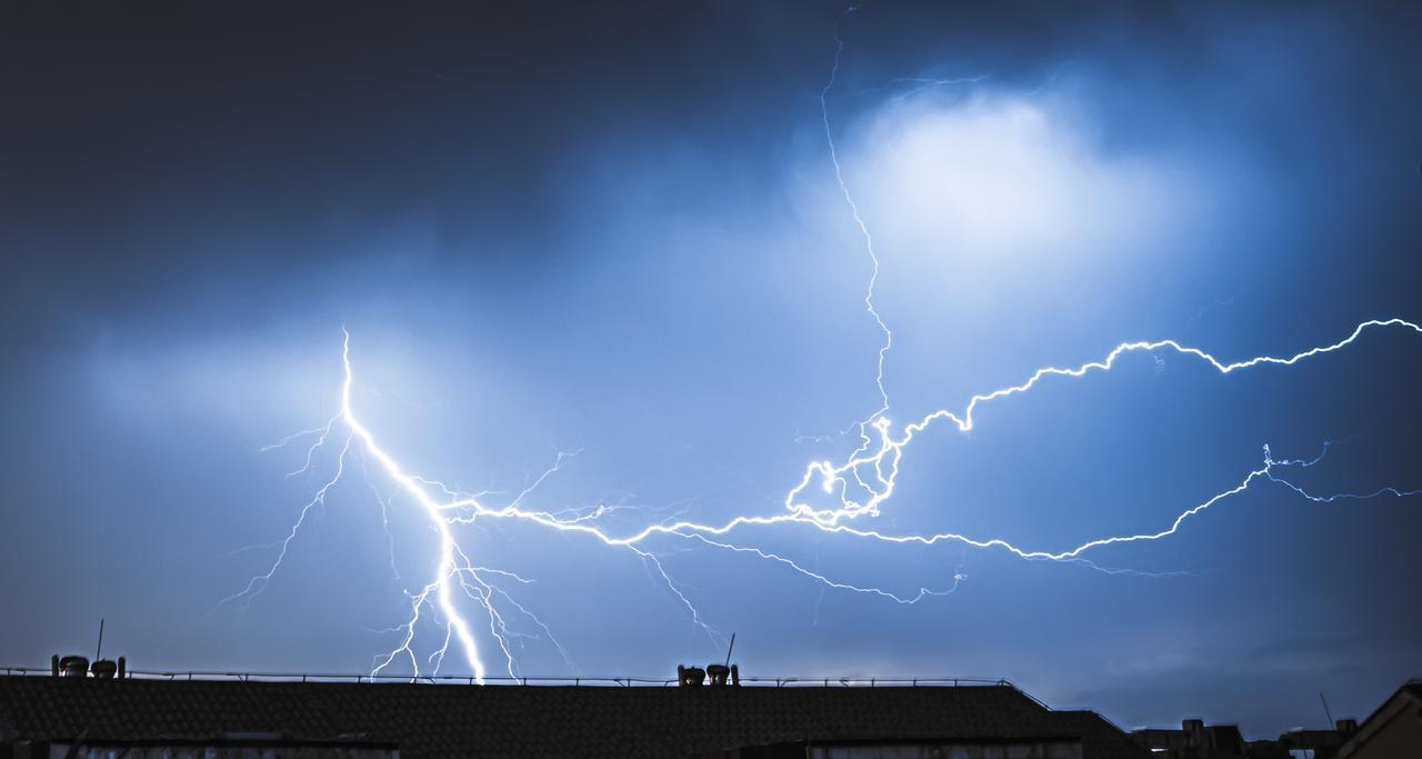 新一轮强降雨中心北抬！8月31日天气预报，大雨暴雨分布如下
